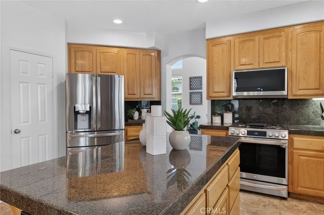 41953 Black Mountain, Murrieta, CA 92562