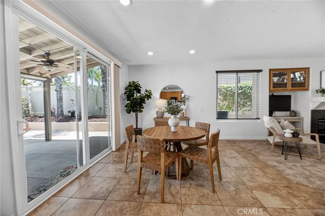 41953 Black Mountain, Murrieta, CA 92562
