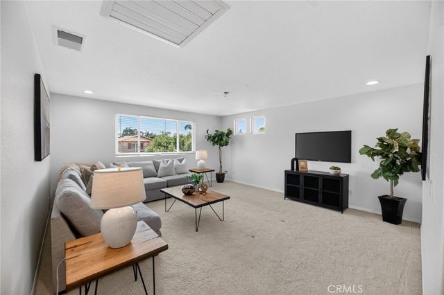 41953 Black Mountain, Murrieta, CA 92562