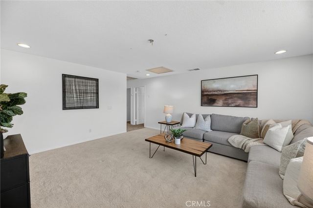 41953 Black Mountain, Murrieta, CA 92562