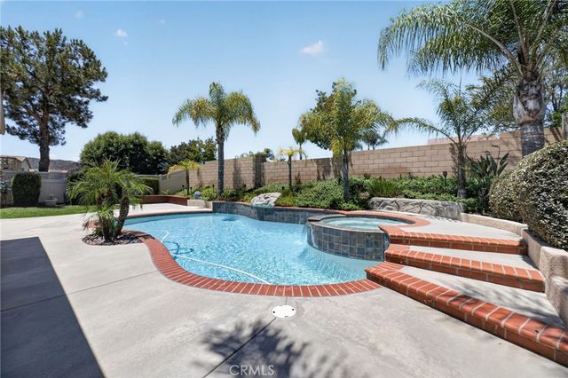 41953 Black Mountain, Murrieta, CA 92562