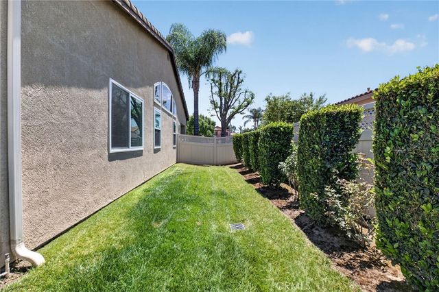 41953 Black Mountain, Murrieta, CA 92562