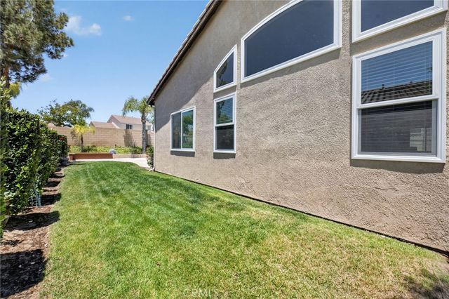 41953 Black Mountain, Murrieta, CA 92562