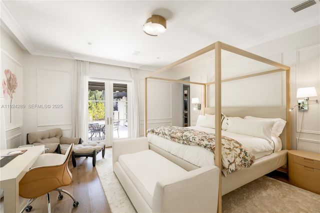 155 San Souci Dr, Coral Gables, FL 33133