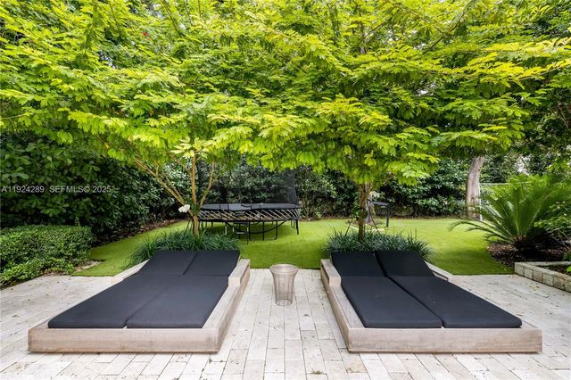 155 San Souci Dr, Coral Gables, FL 33133