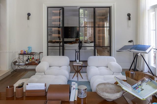 155 San Souci Dr, Coral Gables, FL 33133