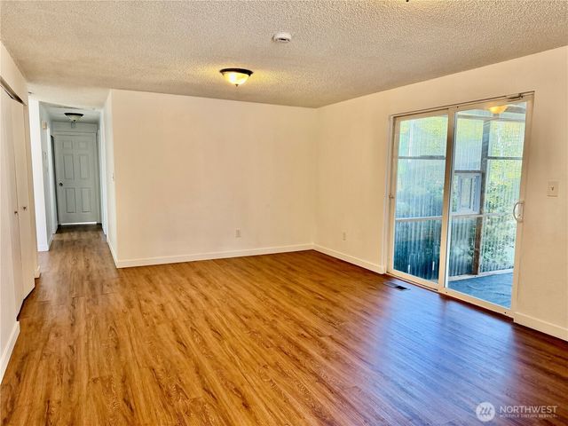17114 130th Avenue SE, Renton, WA 98058