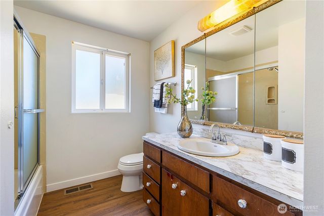 17114 130th Avenue SE, Renton, WA 98058