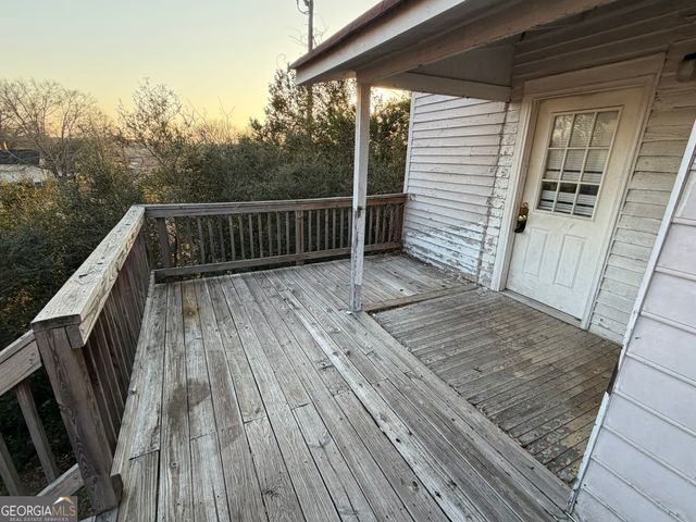 6 N Broad Street, Porterdale, GA 30014