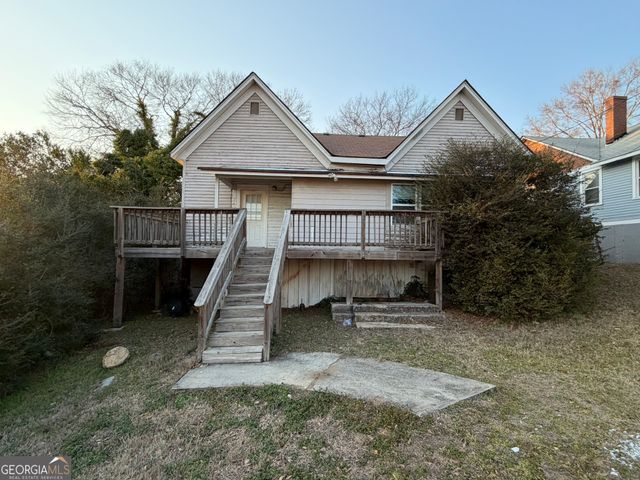 6 N Broad Street, Porterdale, GA 30014