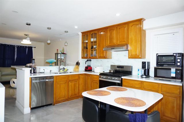 2057 E San Antonio Street, San Jose, CA 95116