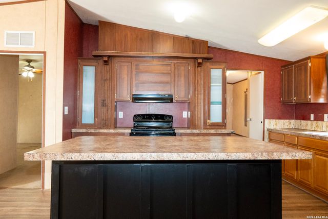 507 Beech, Jourdanton, TX 78026