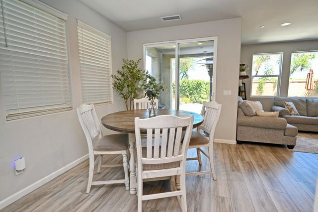 887 Wishon Avenue W, Madera, CA 93636