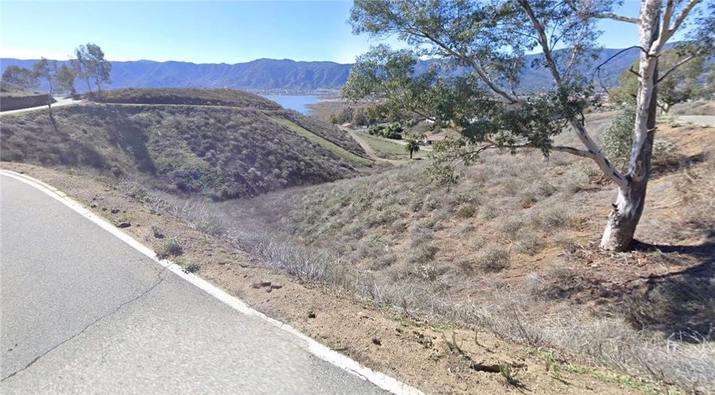 Image 1 of property listing at 0 skyline, Lake Elsinore, CA 92530
