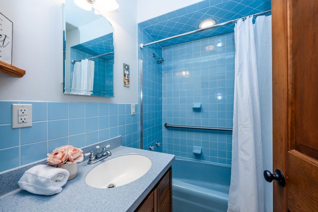 5221 Ridge Road, Lincoln Twp, MI 49127