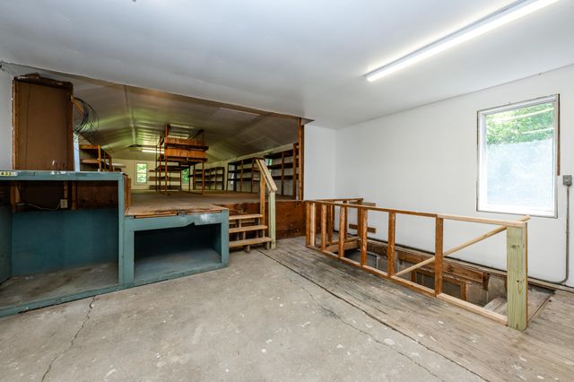 5221 Ridge Road, Lincoln Twp, MI 49127