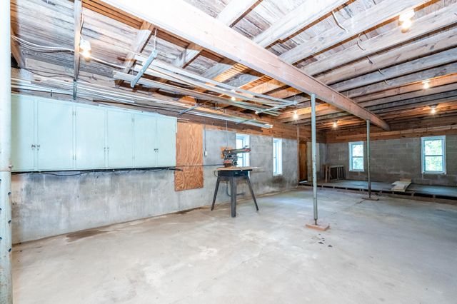 5221 Ridge Road, Lincoln Twp, MI 49127