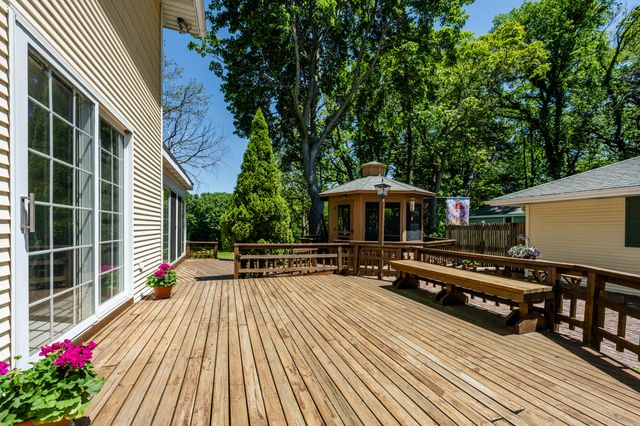 5221 Ridge Road, Lincoln Twp, MI 49127