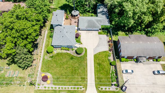 5221 Ridge Road, Lincoln Twp, MI 49127
