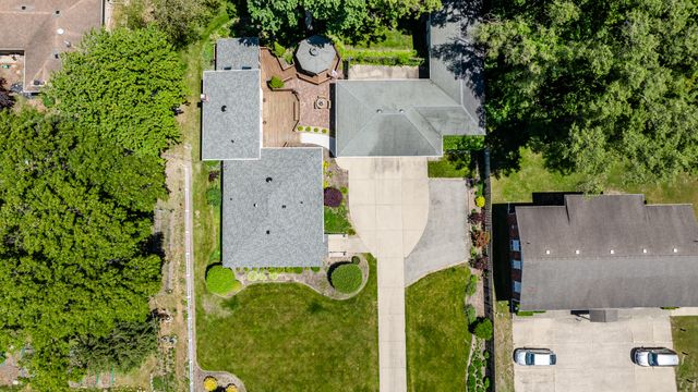 5221 Ridge Road, Lincoln Twp, MI 49127