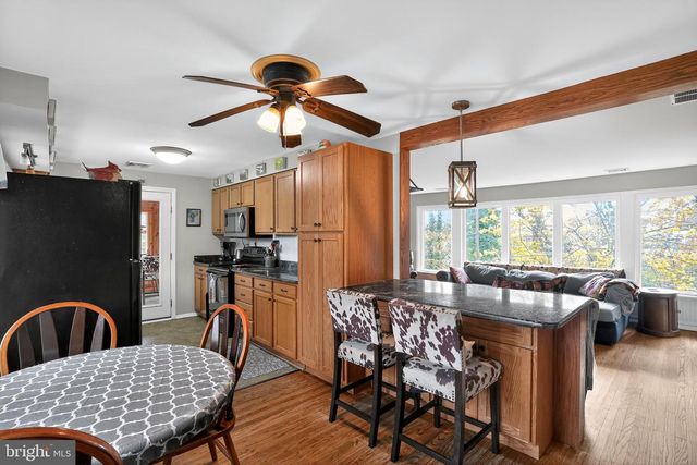 612 MEADOWVALE LN, Media, PA 19063