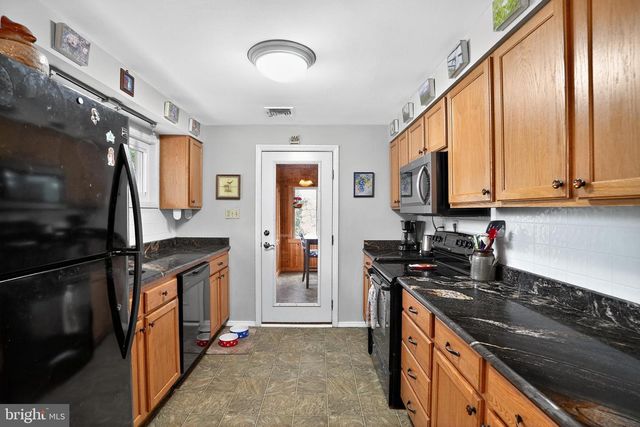 612 MEADOWVALE LN, Media, PA 19063