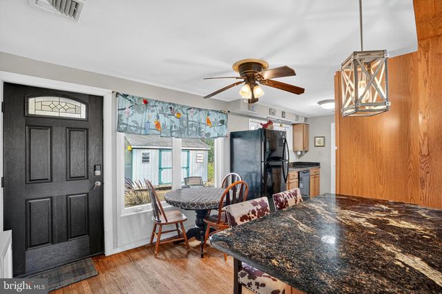 612 MEADOWVALE LN, Media, PA 19063