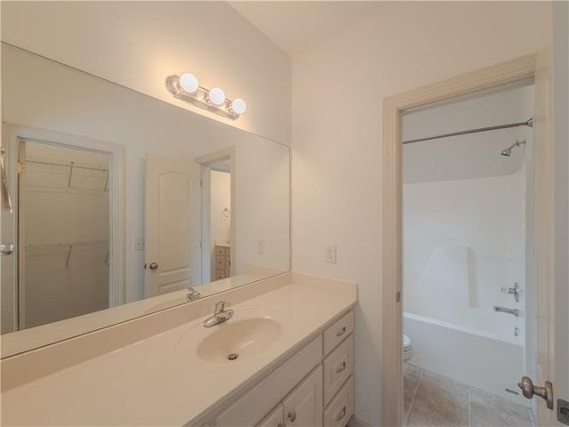 517 Richmond Place, Loganville, GA 30052