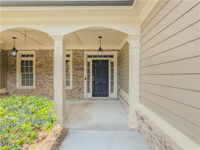 517 Richmond Place, Loganville, GA 30052