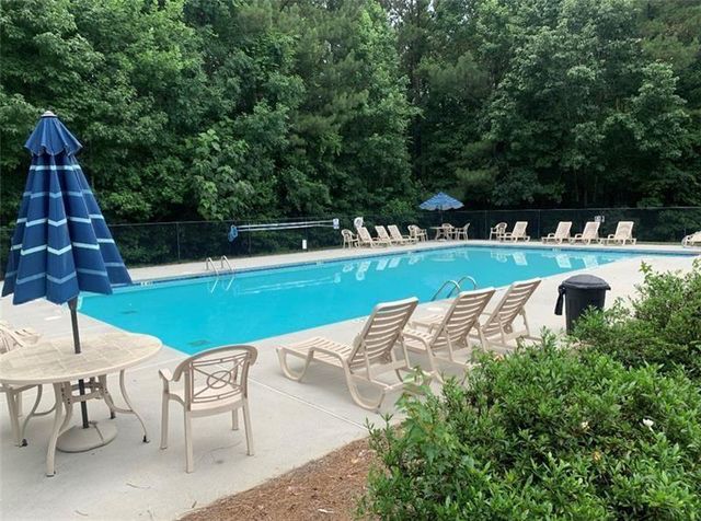 517 Richmond Place, Loganville, GA 30052
