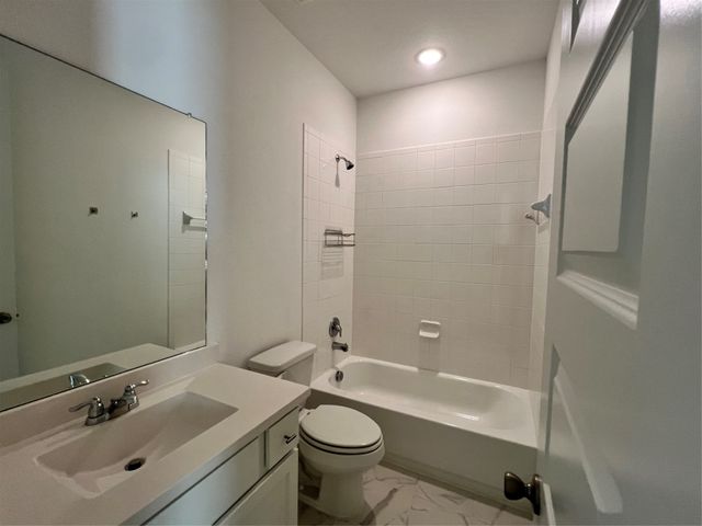 1817 Lockhart Drive, Forney, TX 75126