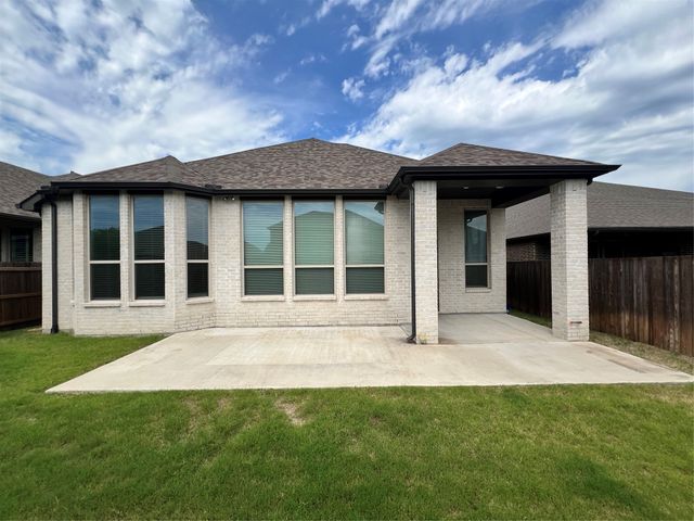 1817 Lockhart Drive, Forney, TX 75126