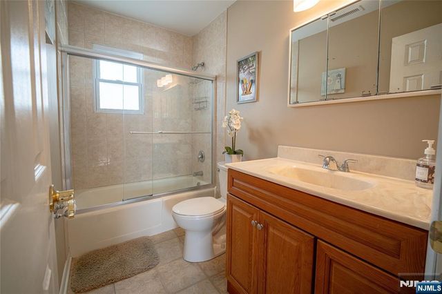 3124 Veeder Avenue, Toms River, NJ 08753