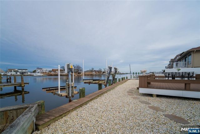 3124 Veeder Avenue, Toms River, NJ 08753