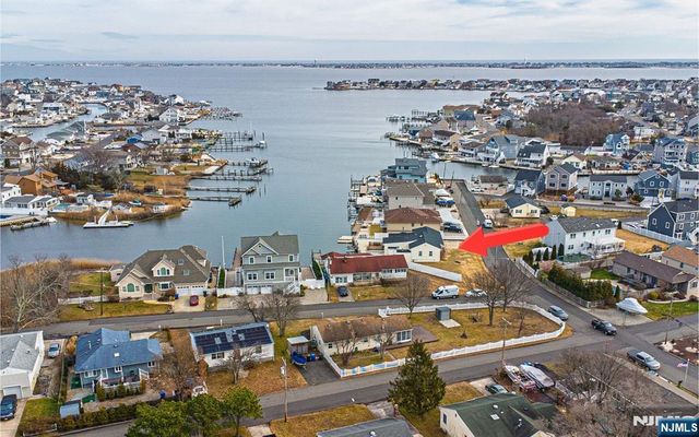 3124 Veeder Avenue, Toms River, NJ 08753