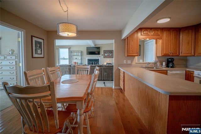 3124 Veeder Avenue, Toms River, NJ 08753