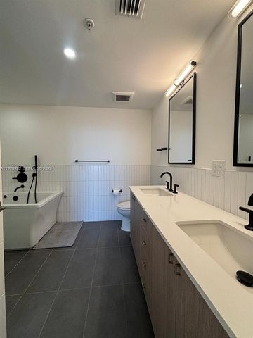 888 S Douglas Road 1002, Coral Gables, FL 33134