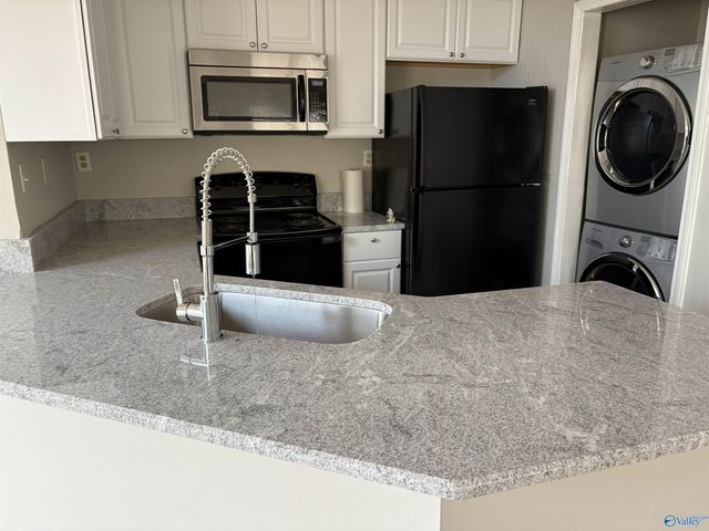 211 Waters Edge Lane, Madison, AL 35758