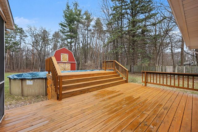 5505 Fulton Street NE, Ada, MI 49301