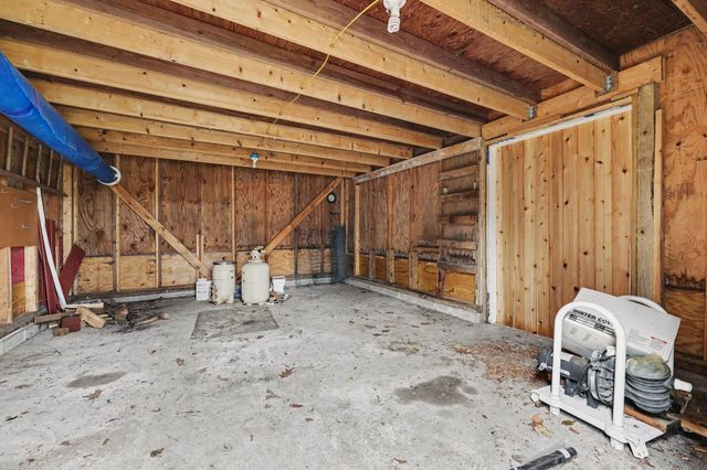 5505 Fulton Street NE, Ada, MI 49301