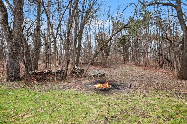 5505 Fulton Street NE, Ada, MI 49301