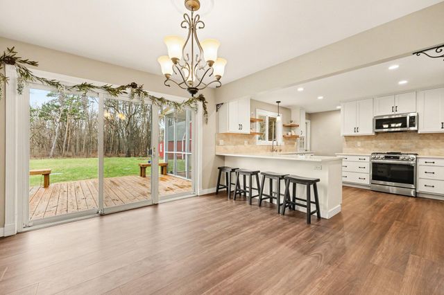 5505 Fulton Street NE, Ada, MI 49301