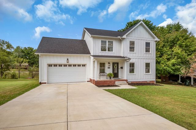 110 Helberg Street, Dickson, TN 37055