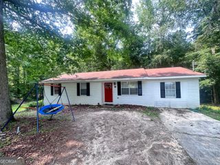 170 Graystone Circle, Macon, GA 31211