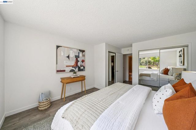 1327 Webster St B106, Alameda, CA 94501