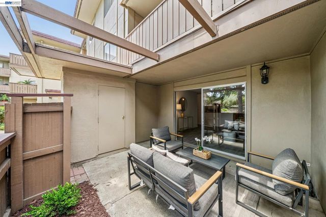 1327 Webster St B106, Alameda, CA 94501