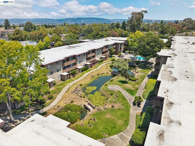 1327 Webster St B106, Alameda, CA 94501