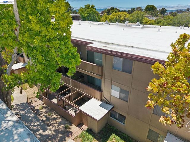 1327 Webster St B106, Alameda, CA 94501