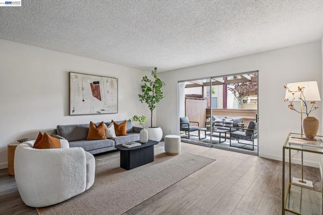 1327 Webster St B106, Alameda, CA 94501