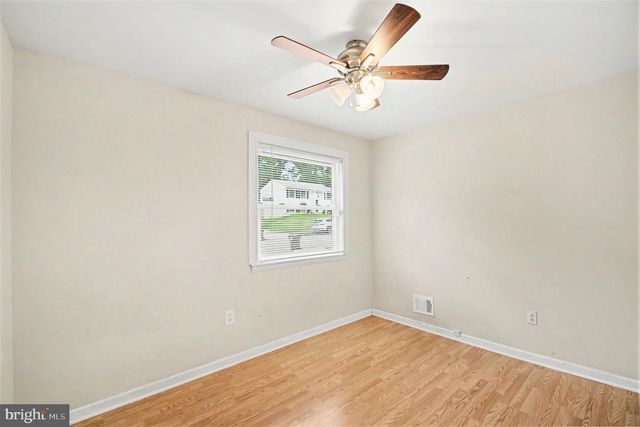 4918 LONGHORN DR, Woodbridge, VA 22193